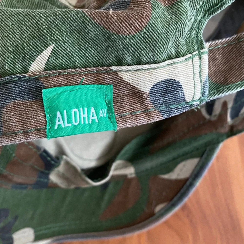 ❤️ Aloha Avenue Hawaii Camouflage Adjustable Baseball Hat Cap NWOT